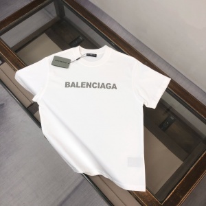 $28.00,Balenciaga Short Sleeve T Shirts For Men # 301561