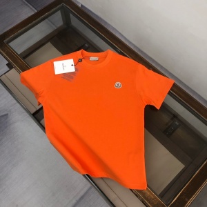 $28.00,Moncler Short Sleeve T Shirts For Men # 301591