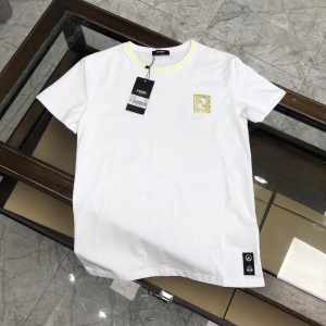 $28.00,Fendi Short Sleeve T Shirts For Men # 301608
