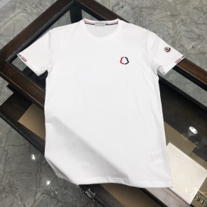 $28.00,Fendi Short Sleeve T Shirts For Men # 301612