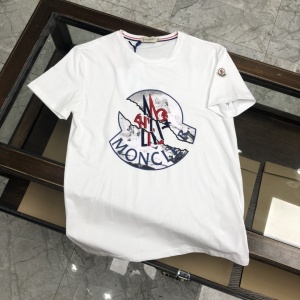 $28.00,Moncler Short Sleeve T Shirts For Men # 301613