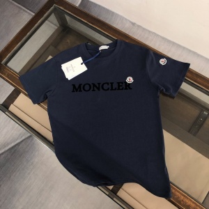 $28.00,Moncler Short Sleeve T Shirts For Men # 301633
