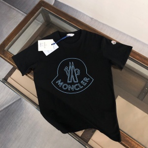 $28.00,Moncler Short Sleeve T Shirts For Men # 301642