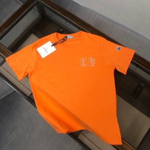 $28.00,Moncler Short Sleeve T Shirts For Men # 301652