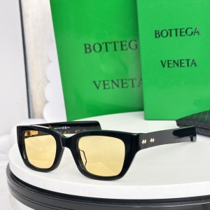 $55.00,Bottega Veneta Sunglasses # 302116