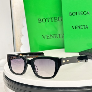 $55.00,Bottega Veneta Sunglasses # 302117