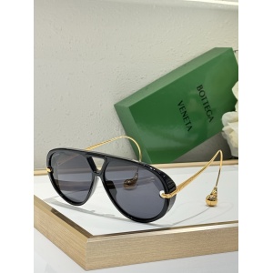 $55.00,Bottega Veneta Sunglasses # 302125