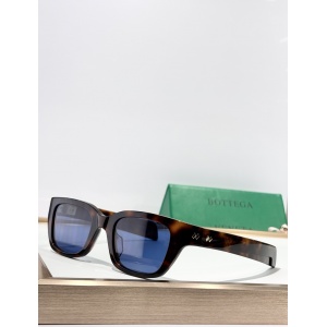 $55.00,Bottega Veneta Sunglasses # 302128
