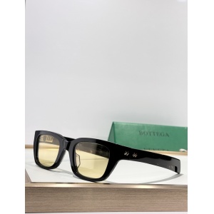 $55.00,Bottega Veneta Sunglasses # 302129