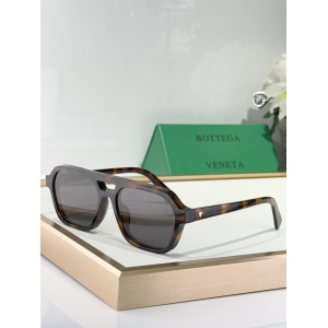 $55.00,Bottega Veneta Sunglasses # 302136