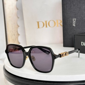 $55.00,Dior Sunglasses # 302525