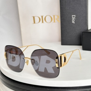 $55.00,Dior Sunglasses # 302527
