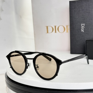 $55.00,Dior Sunglasses # 302547