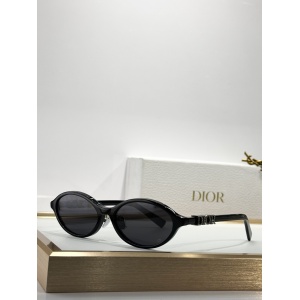 $55.00,Dior Sunglasses # 302561