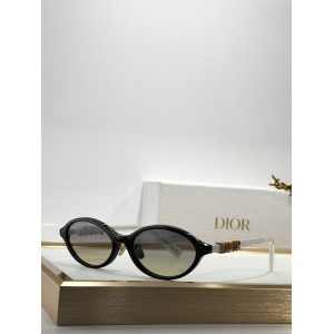 $55.00,Dior Sunglasses # 302563