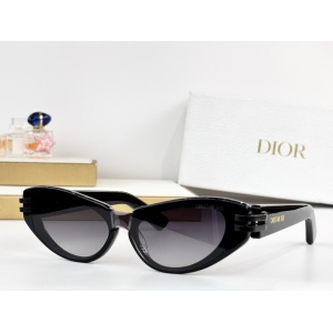 $55.00,Dior Sunglasses # 302569