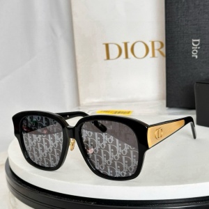 $55.00,Dior Sunglasses # 302580