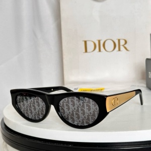 $55.00,Dior Sunglasses # 302586