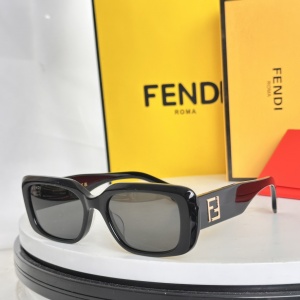 $55.00,Fendi Sunglasses # 302673