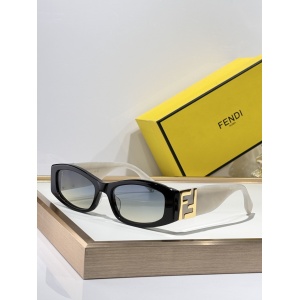 $55.00,Fendi Sunglasses # 302682