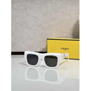 $55.00,Fendi Sunglasses # 302689