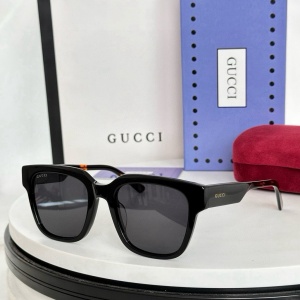 $55.00,Gucci Sunglasses # 302721
