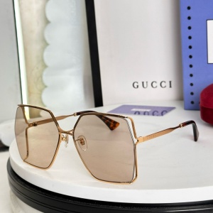 $55.00,Gucci Sunglasses # 302727