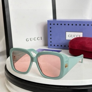 $55.00,Gucci Sunglasses # 302732