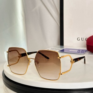 $55.00,Gucci Sunglasses # 302743
