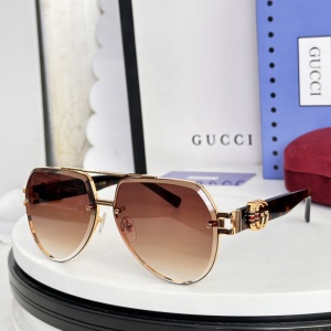 $55.00,Gucci Sunglasses # 302747