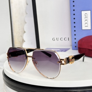 $55.00,Gucci Sunglasses # 302749