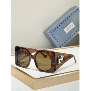 $55.00,Gucci Sunglasses # 302755