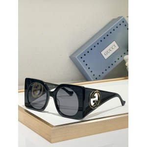 $55.00,Gucci Sunglasses # 302756
