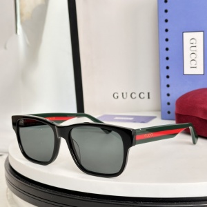 $55.00,Gucci Sunglasses # 302833