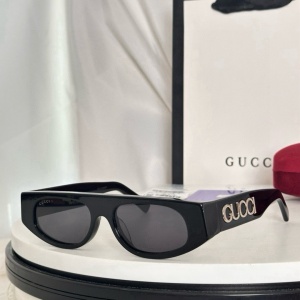 $55.00,Gucci Sunglasses # 302839