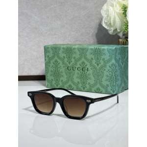 $55.00,Gucci Sunglasses # 302863