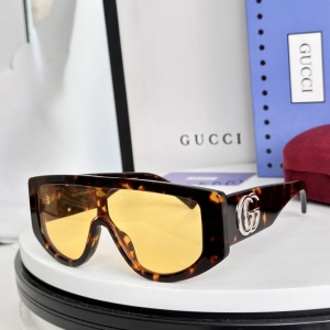 $55.00,Gucci Sunglasses # 302899