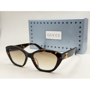 $55.00,Gucci Sunglasses # 302913