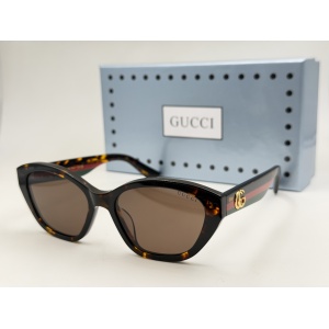 $55.00,Gucci Sunglasses # 302916