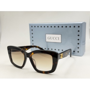 $55.00,Gucci Sunglasses # 302917