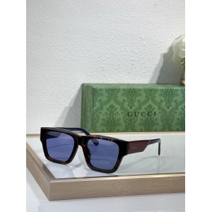 $55.00,Gucci Sunglasses # 302925