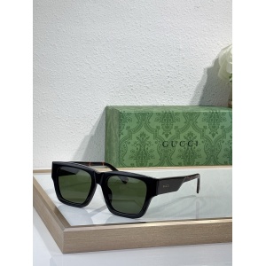 $55.00,Gucci Sunglasses # 302927