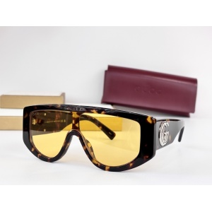$55.00,Gucci Sunglasses # 302933