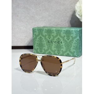 $55.00,Gucci Sunglasses # 302939