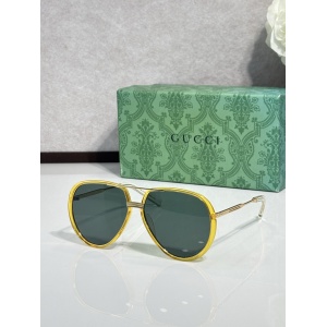 $55.00,Gucci Sunglasses # 302940