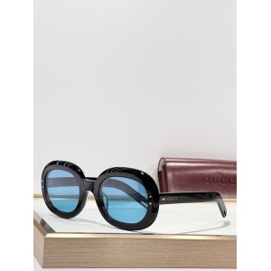 $55.00,Gucci Sunglasses # 302944