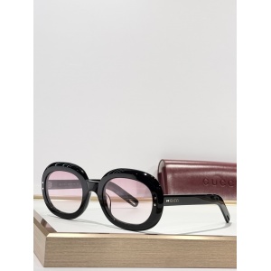 $55.00,Gucci Sunglasses # 302945
