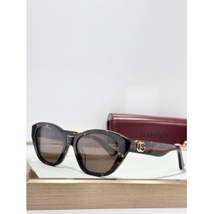 $55.00,Gucci Sunglasses # 302950