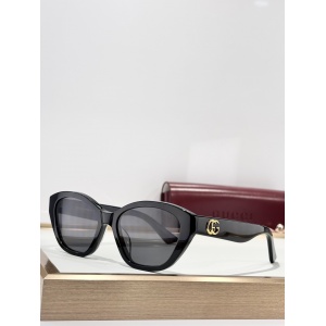$55.00,Gucci Sunglasses # 302951