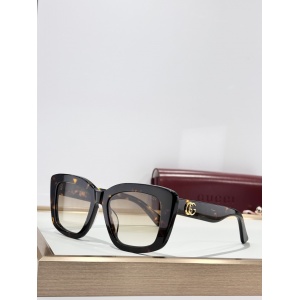 $55.00,Gucci Sunglasses # 302956